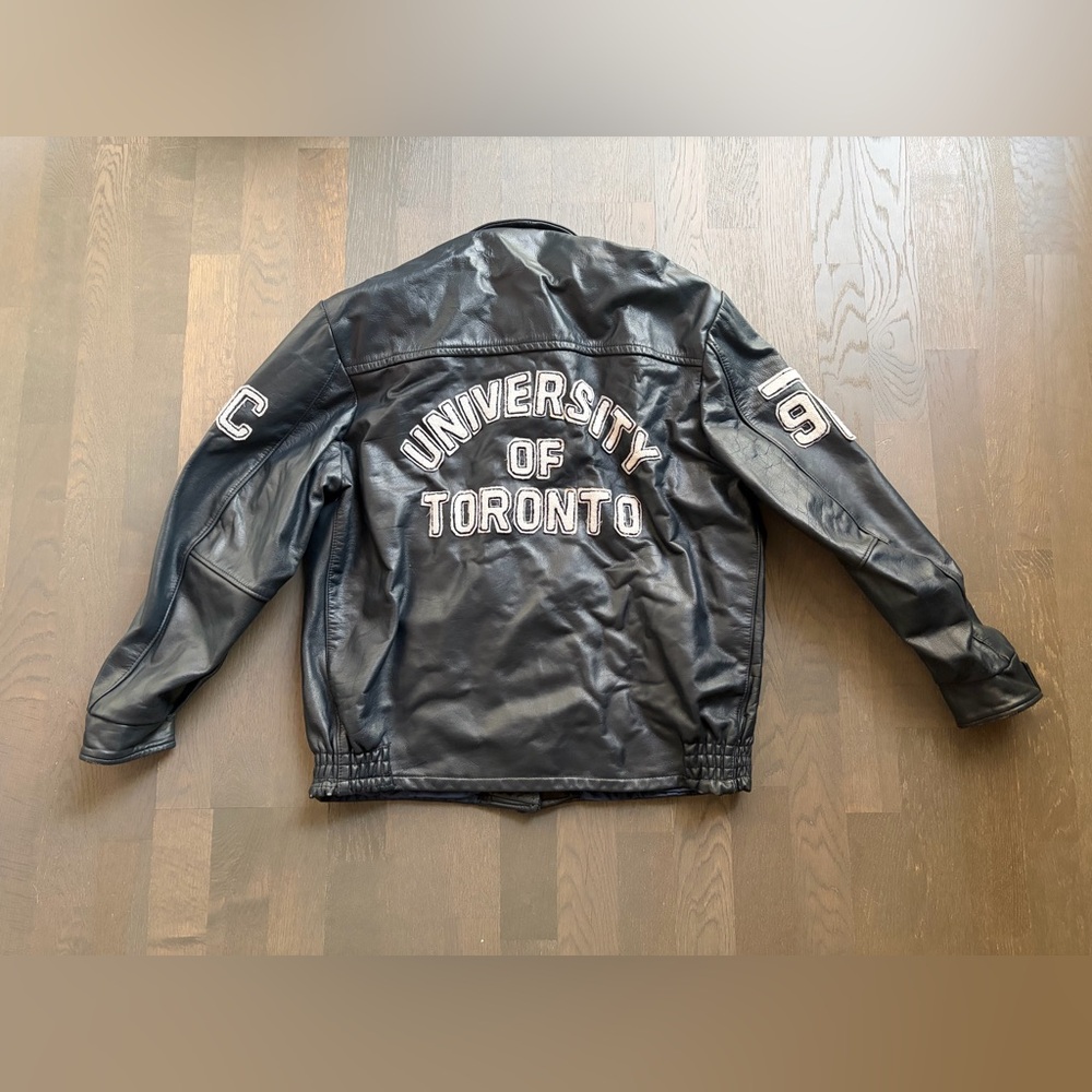 Vintage university of Toronto leather jacket 90s